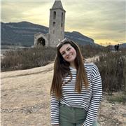 Profesora de Inglés ofrece dar clases a todo el público